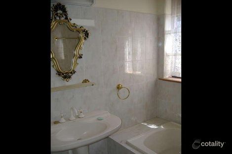 Property photo of 28 Grevillea Avenue Athelstone SA 5076