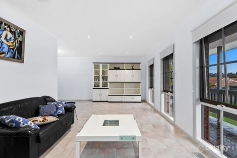 Property photo of 26 John Hunter Drive Endeavour Hills VIC 3802