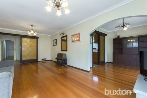 Property photo of 8 Pickett Crescent Belmont VIC 3216