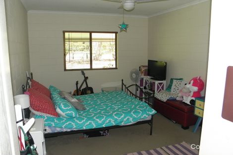 Property photo of 8 Plum Tree Crescent Moore Park Beach QLD 4670