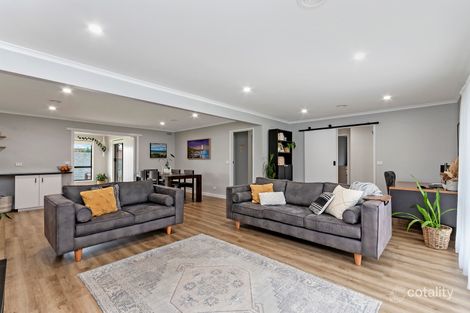 Property photo of 47 Whites Road Warrnambool VIC 3280