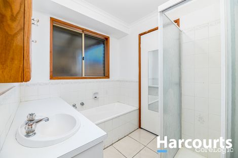 Property photo of 12 Forsyth Court Cranbourne North VIC 3977