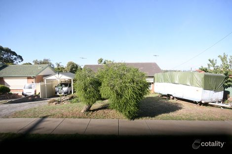 4 Woocalla St, O'Sullivan Beach, SA 5166