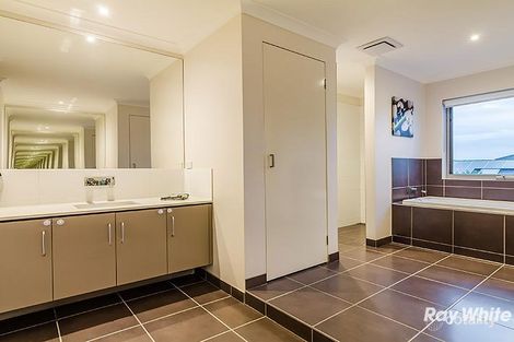 Property photo of 41 Donohue Street Cranbourne East VIC 3977