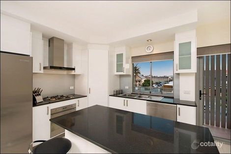 Property photo of 9/215 Wellington Road East Brisbane QLD 4169