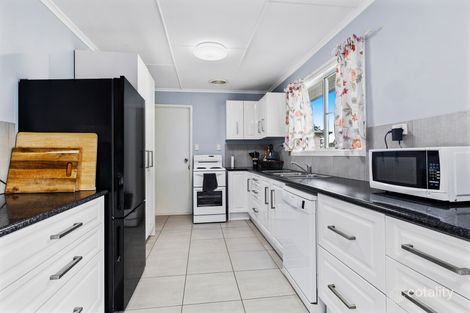 Property photo of 22 Middle Crescent Dysart QLD 4745