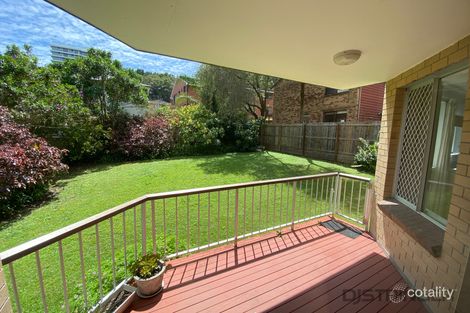 Property photo of 2/11 Hayle Street Burleigh Heads QLD 4220