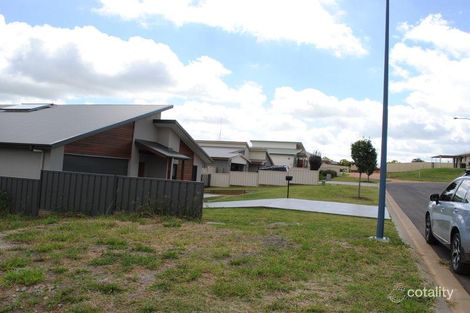 Property photo of 16 Lookout Place Rosenthal Heights QLD 4370