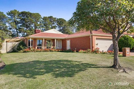 Property photo of 19 Sundown Walk Frankston South VIC 3199