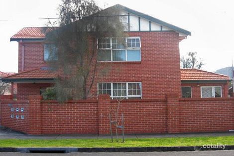 9 Mora Ave, Oakleigh, VIC 3166