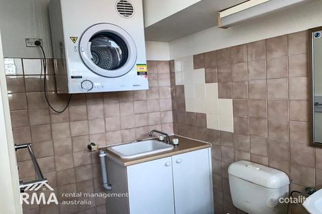 Property photo of 8/13 Federation Avenue Broadbeach QLD 4218