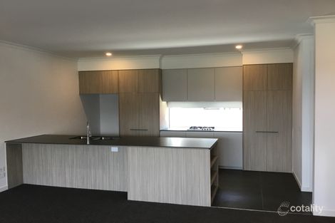 Property photo of 9 Celeste Walk Clayton South VIC 3169