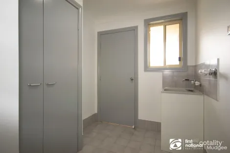 Property photo of 1/18 Abernethy Close Mudgee NSW 2850