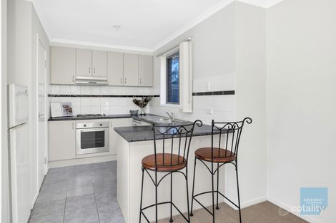 Property photo of 5/8 Sherdley Green Caroline Springs VIC 3023