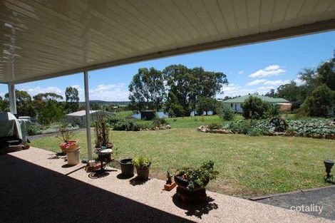 Property photo of 24 Main Street Meringandan QLD 4352