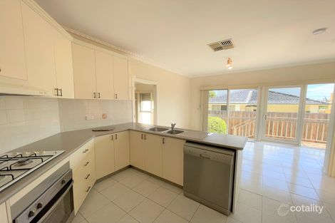 Property photo of 2/31 Vera Street Bulleen VIC 3105