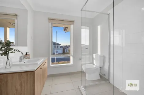 Property photo of 188 Carnival Boulevard Berwick VIC 3806
