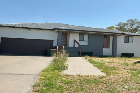 Property photo of 27 Waterford Circuit Narromine NSW 2821