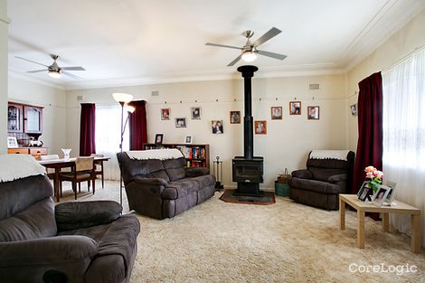 Property photo of 1/20 Waratah Crescent Macquarie Fields NSW 2564