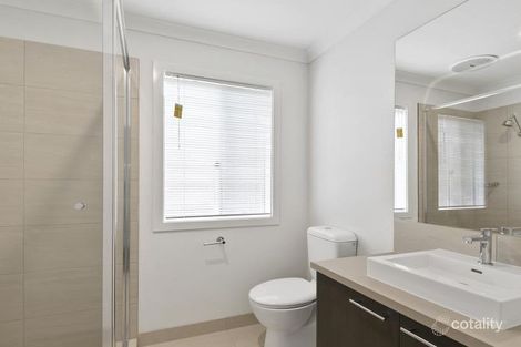 Property photo of 119 Rossiter Retreat Cranbourne North VIC 3977