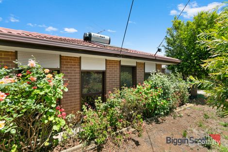 Property photo of 27 Second Avenue Melton South VIC 3338