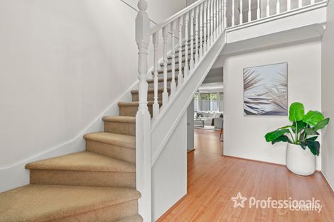Property photo of 10 Whiteley Close Casula NSW 2170