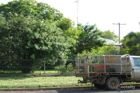 35 Kitchener St, Clermont, QLD 4721