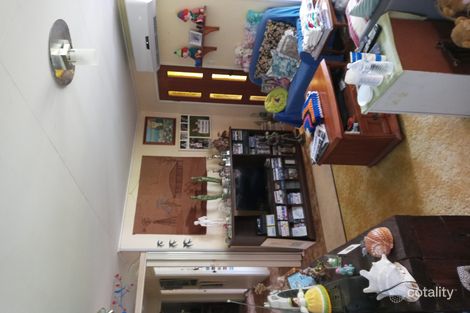 Property photo of 524 Cross Road Euleilah QLD 4674