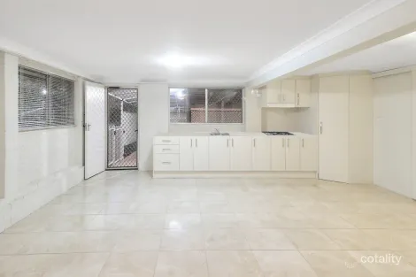 Property photo of 1 Mourilyan Street Mansfield QLD 4122