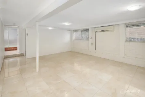 Property photo of 1 Mourilyan Street Mansfield QLD 4122