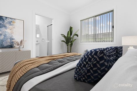 Property photo of 32 Beach Drive Woonona NSW 2517