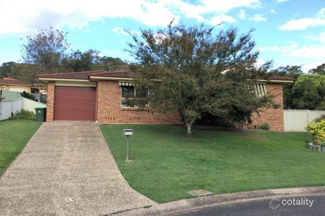 7 Azzura Cl, Woodrising, NSW 2284