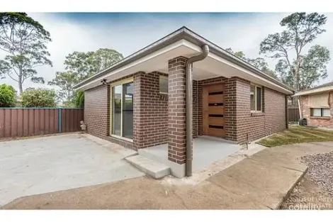 42b Crawford Rd, Doonside, NSW 2767