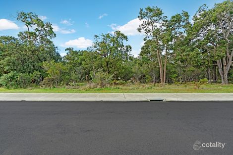 Property photo of 8 Cockatoo Gate Australind WA 6233