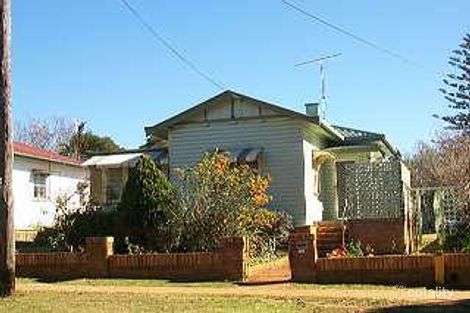 21 Anzac Ave, Newtown, QLD 4350