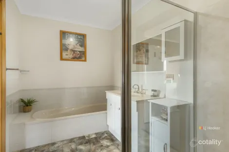 Property photo of 1/6 Kuranda Close Devonport TAS 7310