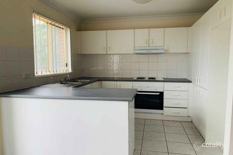 Property photo of 2/8 Astelia Street Macquarie Fields NSW 2564
