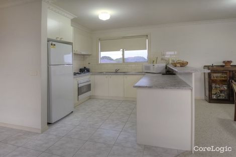 Property photo of 36 Elinda Place Reservoir VIC 3073