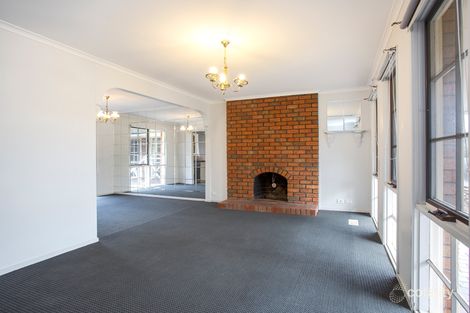 Property photo of 5 Summerhill Terrace Highton VIC 3216