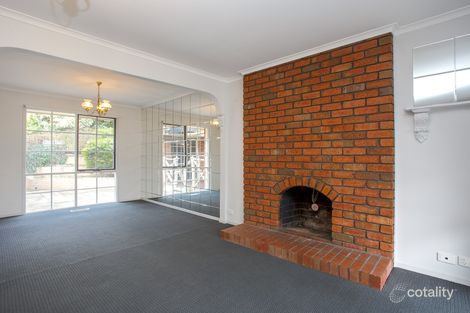 Property photo of 5 Summerhill Terrace Highton VIC 3216