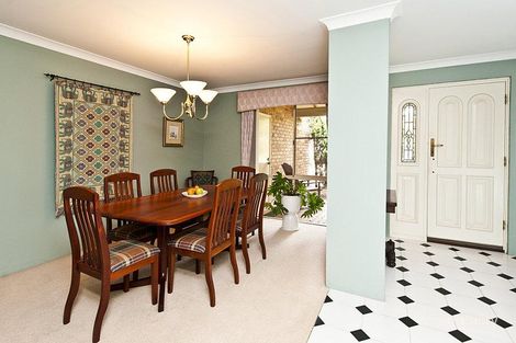 Property photo of 93 Southern Cross Circle Ocean Reef WA 6027