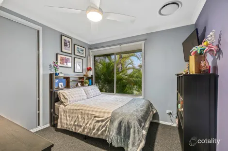 Property photo of 2 McKinnon Drive Burnside QLD 4560