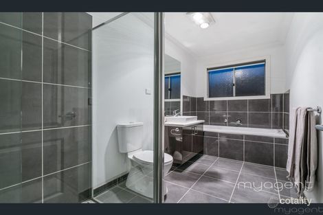 Property photo of 5/11 Hawk Avenue Pakenham VIC 3810