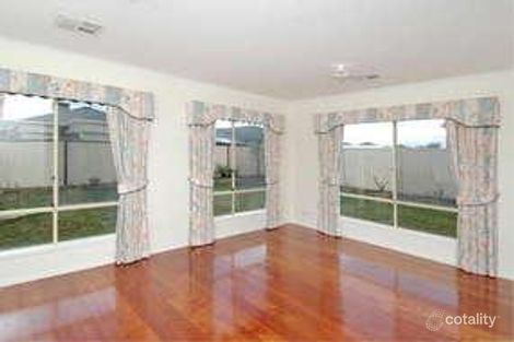 Property photo of 3 Bolac Place Taylors Hill VIC 3037