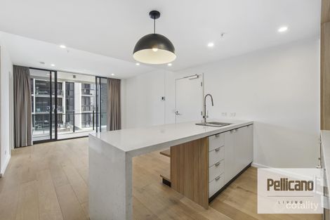 Property photo of 1401/17 Deshon Street Woolloongabba QLD 4102