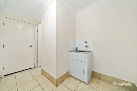 Property photo of 10/2-24 Macarthy Road Marsden QLD 4132
