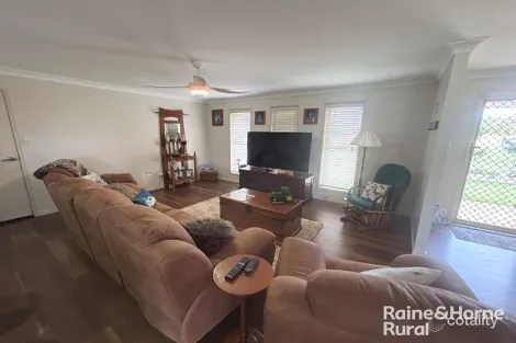 Property photo of 5 Lorikeet Circuit Kingaroy QLD 4610