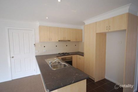 Property photo of 2/3 Walter Street Cranbourne VIC 3977
