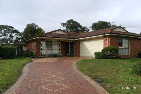 Property photo of 8 Honeypot Close Knoxfield VIC 3180