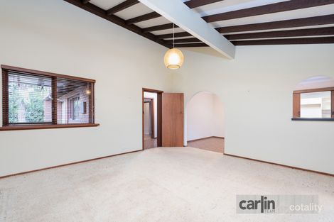 Property photo of 19 Hassell Crescent Bull Creek WA 6149